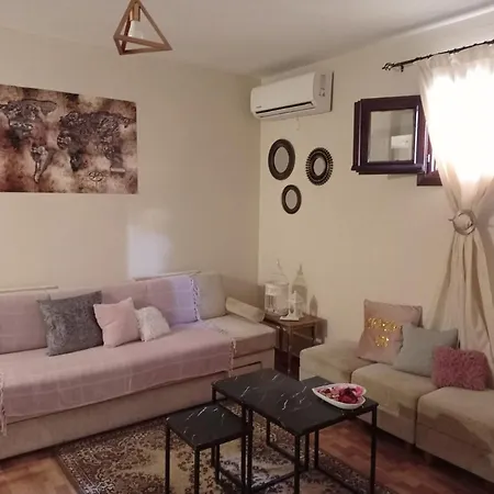 Elegant Apartment Thessaloniki
